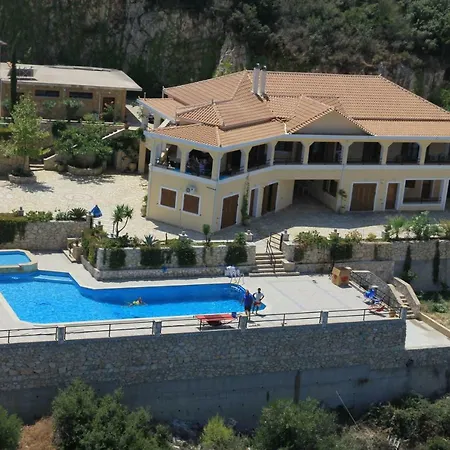 Apartament Akros And *